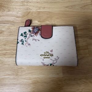 Coach Medium Cornerzip Floral Pink Wallet
